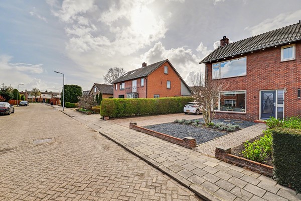 Medium property photo - Koningin Julianastraat 4, 4033 EJ Lienden