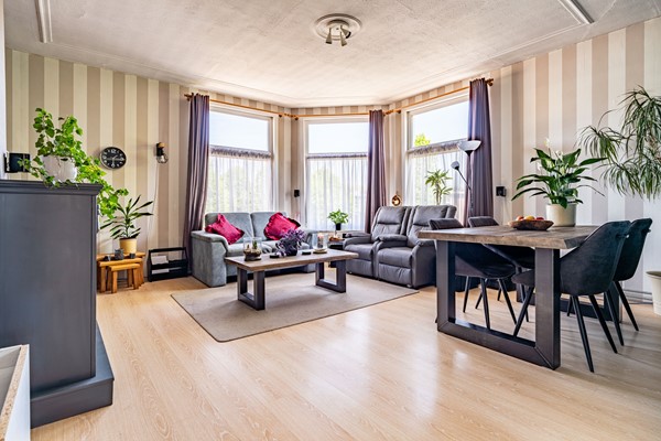 Medium property photo - Van de Wateringelaan 147, 2274 CD Voorburg