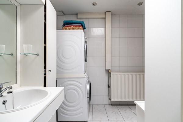 Medium property photo - Van de Wateringelaan 147, 2274 CD Voorburg