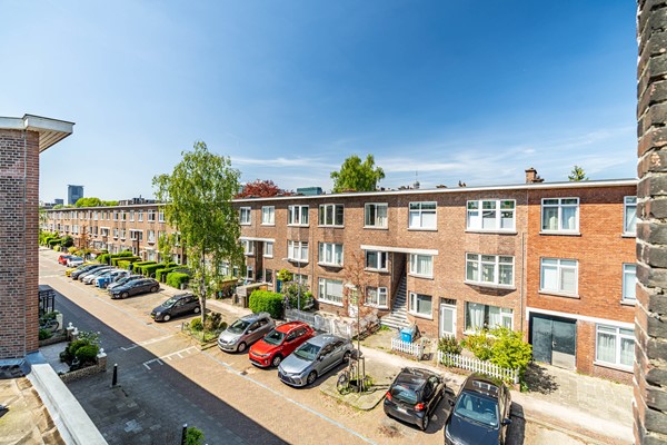 Medium property photo - Van de Wateringelaan 147, 2274 CD Voorburg