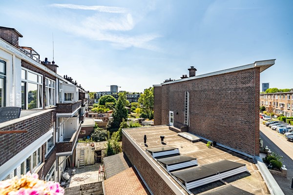 Medium property photo - Van de Wateringelaan 147, 2274 CD Voorburg