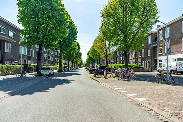 Medium property photo - Van de Wateringelaan 147, 2274 CD Voorburg