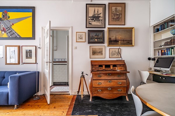Medium property photo - Koningsplein 87, 2611 XG Delft