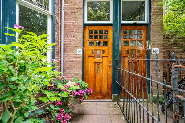 Medium property photo - Koningsplein 87, 2611 XG Delft