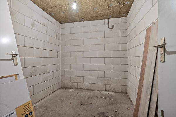 Medium property photo - Van Ollefenstraat 104, 1065 LL Amsterdam