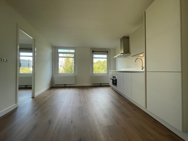 Medium property photo - Willem de Zwijgerlaan 353-3, 1055 RB Amsterdam