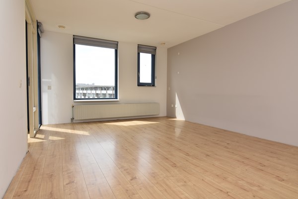 Medium property photo - Van Ollefenstraat 90, 1065 LL Amsterdam