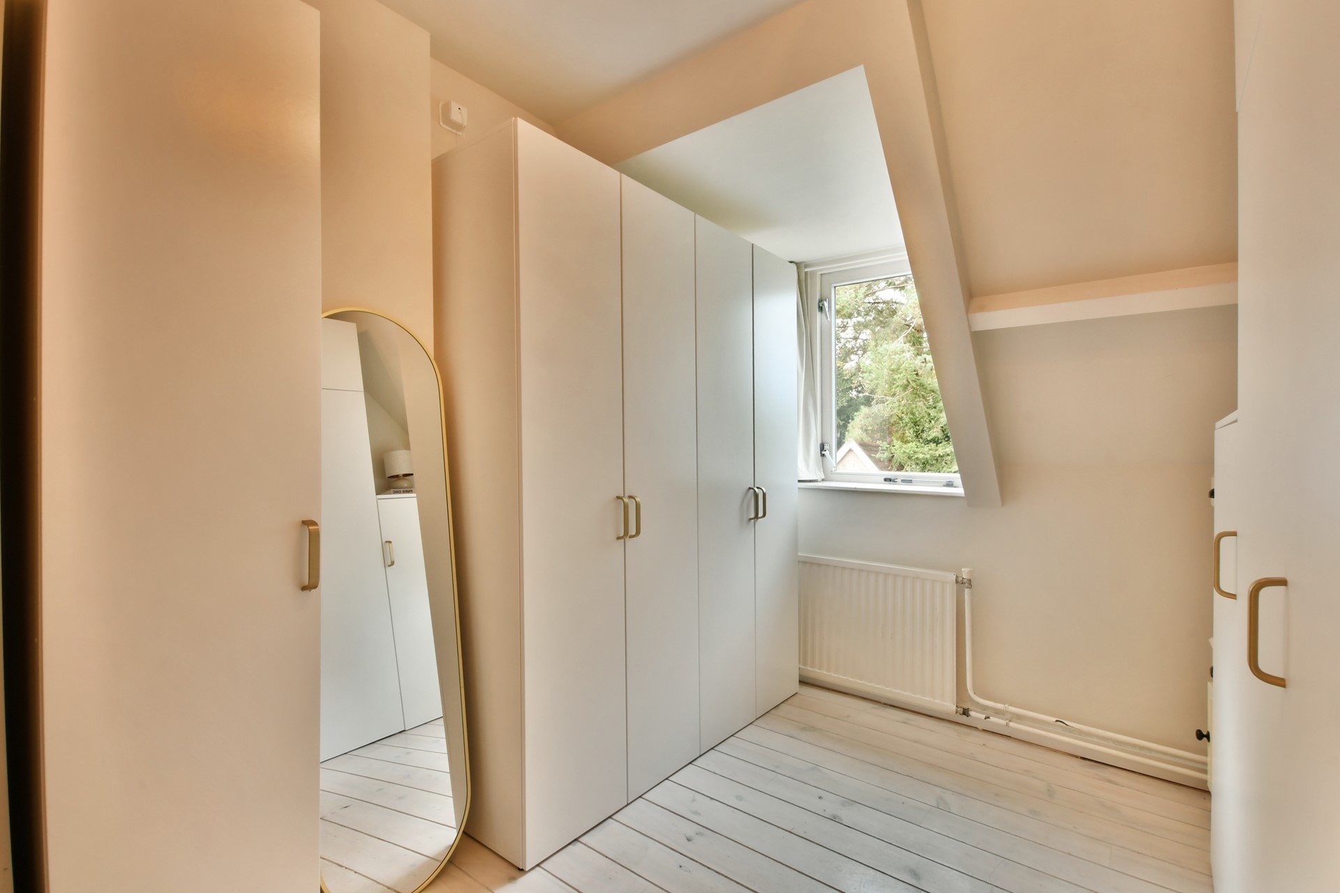 Tussenwoning te koop: Kostverloren 54, Laren