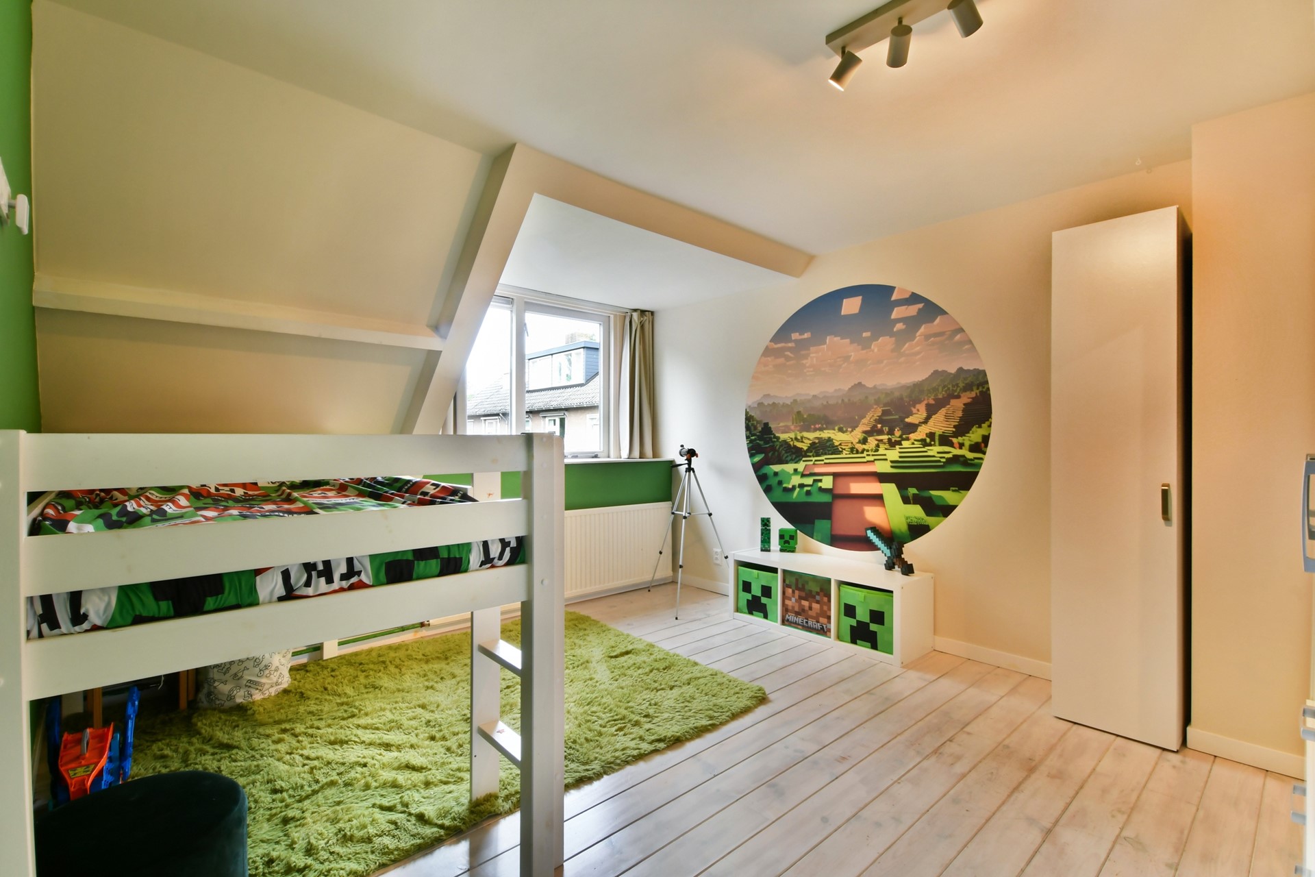 Tussenwoning te koop: Kostverloren 54, Laren