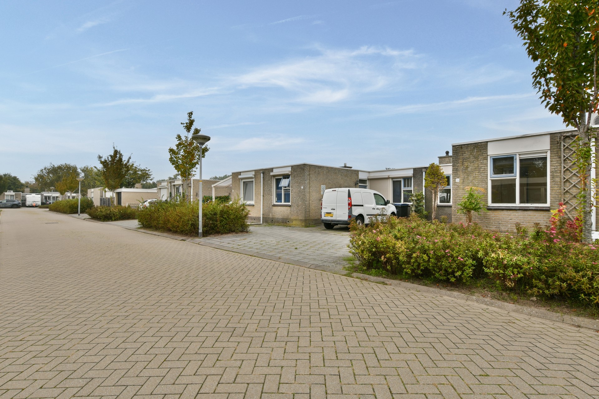 Tussenwoning te koop: 's-Gravenhagehof 59, Almere