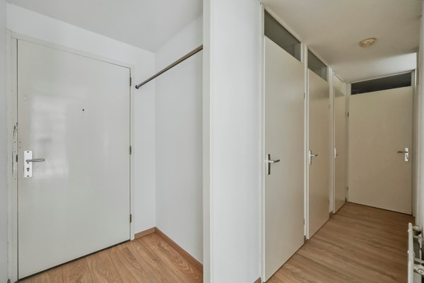 Medium property photo - Puck van Heelstraat 64, 3077 MG Rotterdam