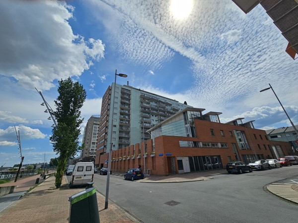 Medium property photo - Puck van Heelstraat 64, 3077 MG Rotterdam