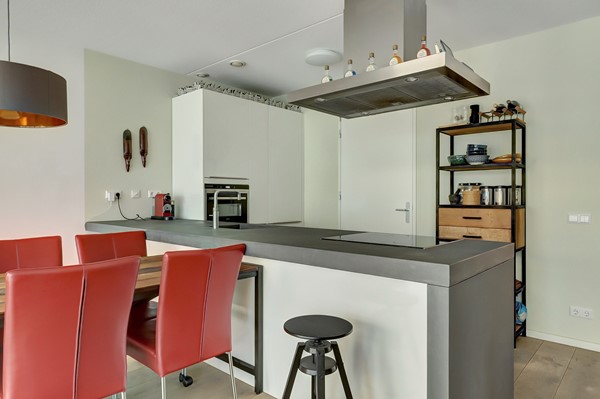 Medium property photo - Willem Frederik Hermansstraat 47, 1011 DG Amsterdam