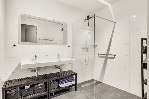 Medium property photo - Willem Frederik Hermansstraat 47, 1011 DG Amsterdam