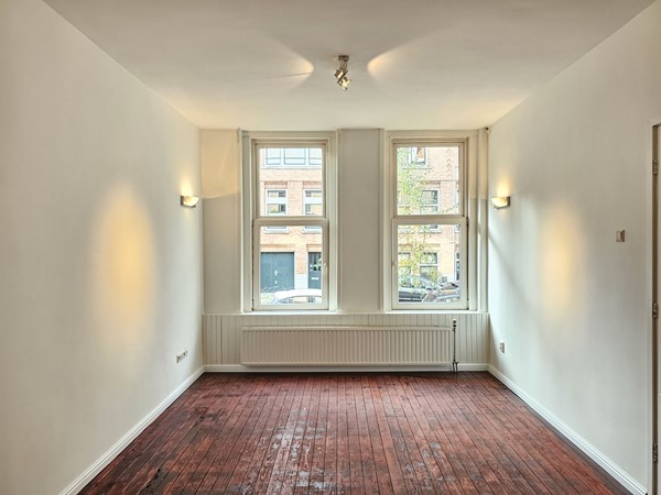 Medium property photo - Van Weelstraat 37A, 3022 ZB Rotterdam