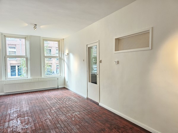 Medium property photo - Van Weelstraat 37A, 3022 ZB Rotterdam