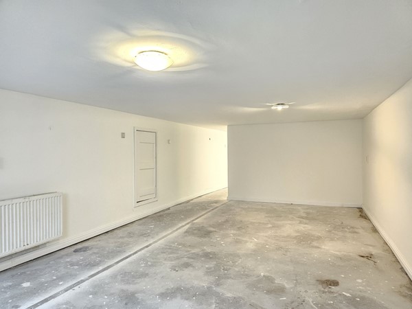 Medium property photo - Van Weelstraat 37A, 3022 ZB Rotterdam