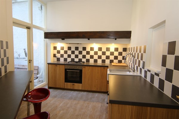 Medium property photo - Burgemeester Meineszplein 6B, 3022 XA Rotterdam