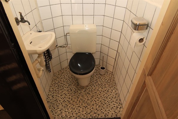 Medium property photo - Burgemeester Meineszplein 6B, 3022 XA Rotterdam