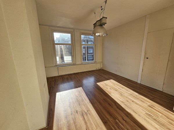 Medium property photo - Burgemeester Meineszplein 6B, 3022 XA Rotterdam