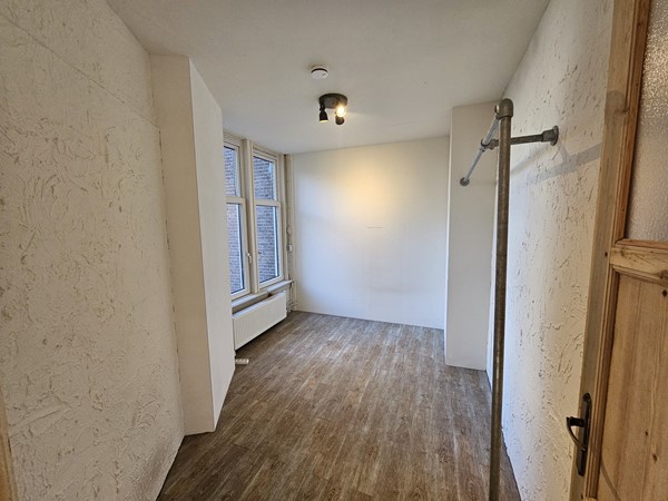 Medium property photo - Burgemeester Meineszplein 6B, 3022 XA Rotterdam