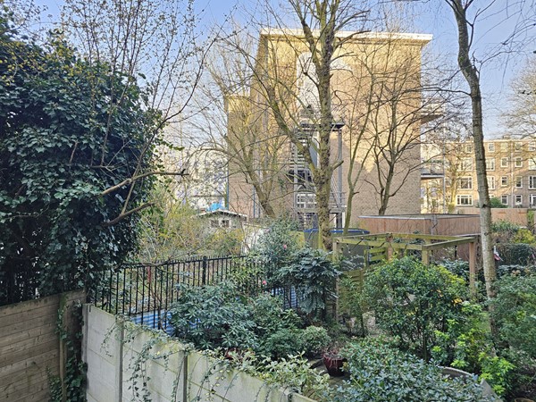 Medium property photo - Van Weelstraat 37A, 3022 ZB Rotterdam