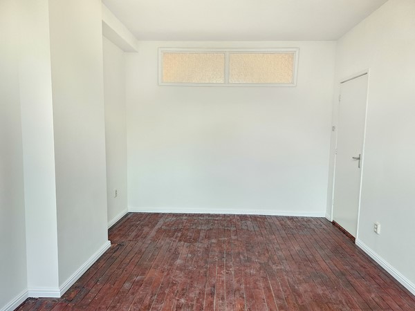 Medium property photo - Van Weelstraat 37A, 3022 ZB Rotterdam