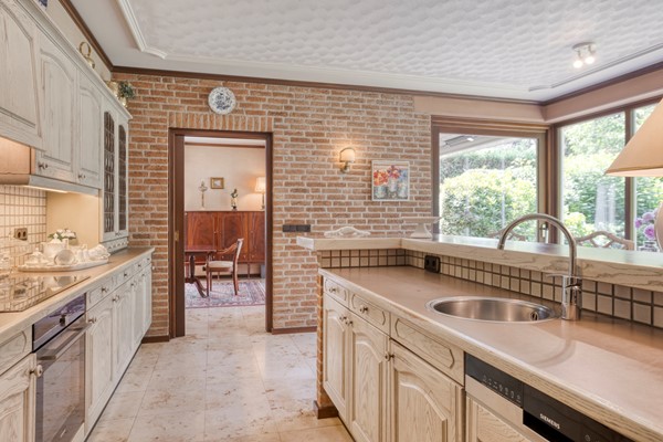 Medium property photo - Burgemeester Van Dommelenlaan 15, 5583 AP Waalre