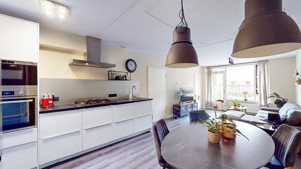 Medium property photo - Dommelshei 60, 5508 VG Veldhoven