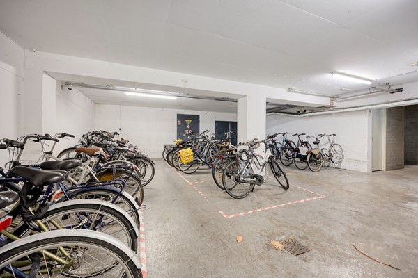 Medium property photo - Hertog Hendrik van Brabantplein 97, 5611 PE Eindhoven