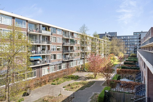 Medium property photo - Wigbolt Ripperdastraat 46, 1067 EH Amsterdam