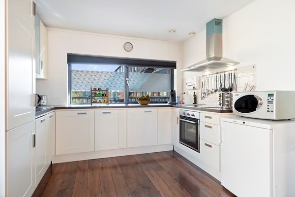 Medium property photo - Wigbolt Ripperdastraat 46, 1067 EH Amsterdam