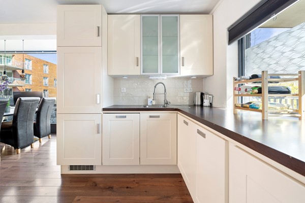 Medium property photo - Wigbolt Ripperdastraat 46, 1067 EH Amsterdam