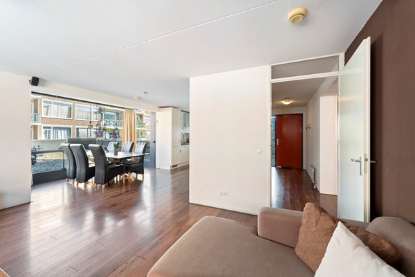 Medium property photo - Wigbolt Ripperdastraat 46, 1067 EH Amsterdam