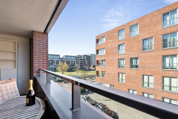 Medium property photo - Wigbolt Ripperdastraat 46, 1067 EH Amsterdam