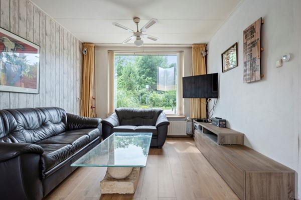 Medium property photo - Van Der Poelstraat 29, 1951 GL Velsen-Noord