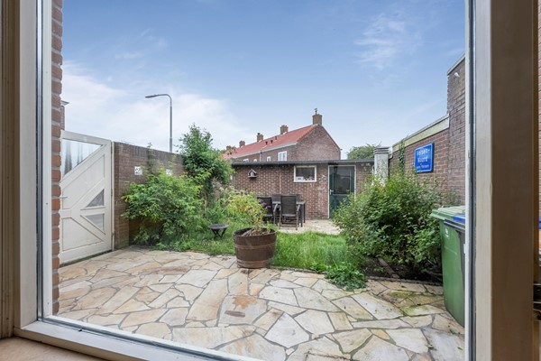 Medium property photo - Van Der Poelstraat 29, 1951 GL Velsen-Noord