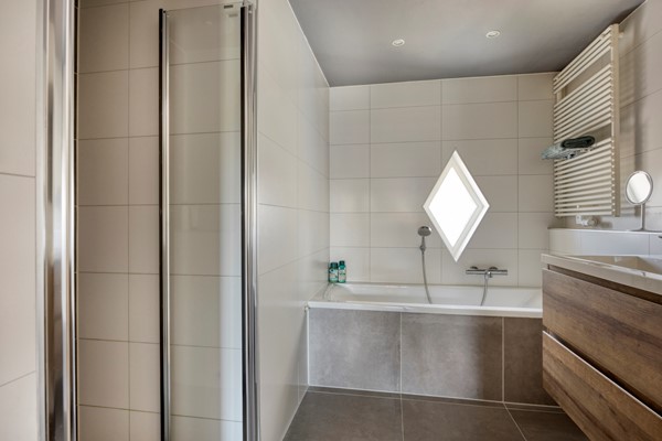 Medium property photo - Gruttosingel 58, 2496 HX Den Haag