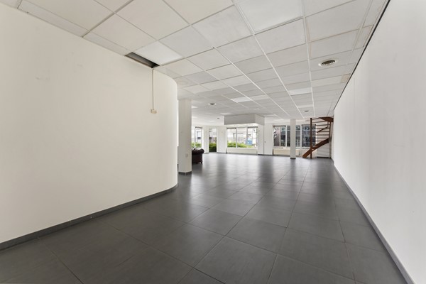 Medium property photo - Van Het Hoffstraat 25, 2991 XP Barendrecht