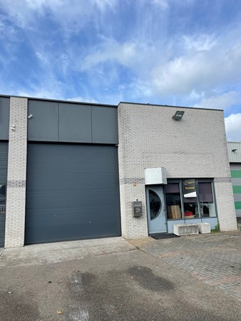 Medium property photo - Van 'T Hoffstraat 29, 2991 XP Barendrecht