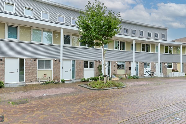 Medium property photo - Sluiskolk 76, 2408 PZ Alphen aan den Rijn