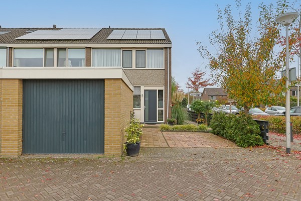 Medium property photo - Helmhof 2, 2403 VN Alphen aan den Rijn