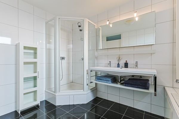 Medium property photo - De Oude Wereld 103, 2408 TL Alphen aan den Rijn