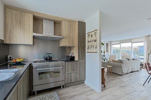 Medium property photo - De Oude Wereld 112, 2408 TM Alphen aan den Rijn