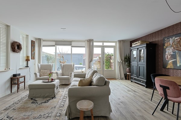 Medium property photo - De Oude Wereld 112, 2408 TM Alphen aan den Rijn