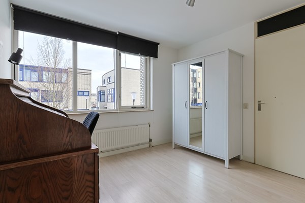Medium property photo - De Oude Wereld 112, 2408 TM Alphen aan den Rijn
