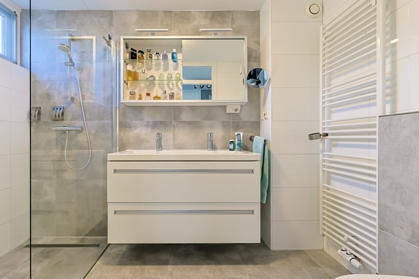 Medium property photo - Emmalaan 35d, 2405 GA Alphen aan den Rijn