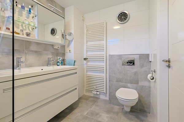 Medium property photo - Emmalaan 35d, 2405 GA Alphen aan den Rijn