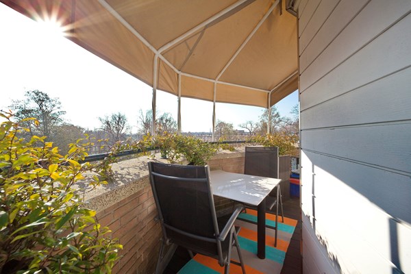 Medium property photo - Ingenhouszstraat 11, 2522 AX The Hague