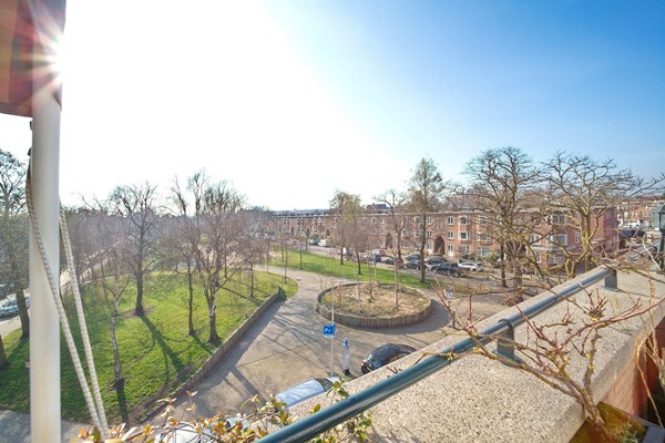 Medium property photo - Ingenhouszstraat 11, 2522 AX The Hague